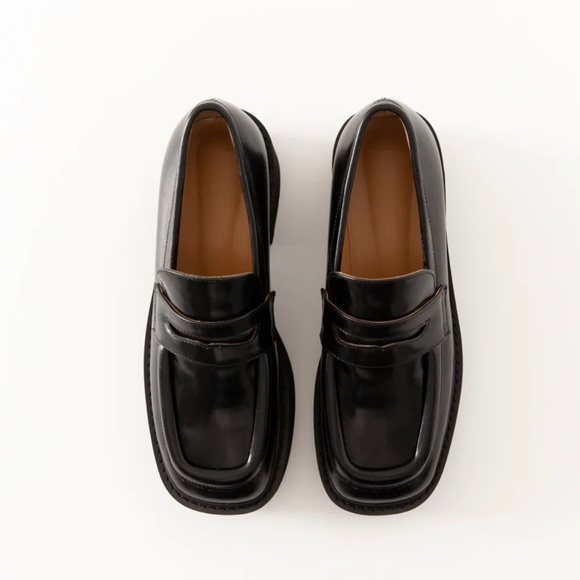 SHOP PECHE - Malo Black Platform Vegan Leather Loafers - Size 7 - Picture 2 of 6